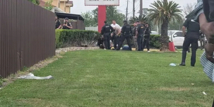 Missing 16-year-old Old Girl Locate In Suspect’s North Houston Motel Room Before SWAT Standoff