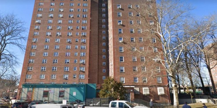 Bronx Man Working As Former Manhattan NYCHA Super Sentenced To 18 Months In Prison For Bribery & Extortion