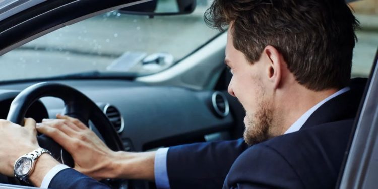 Infamous SoCal Tesla road rager apprehended again in Hawaii