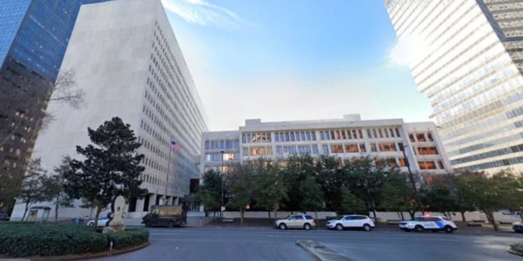 Chinese Gang Busted Trafficking Over 220 Pounds of Weed Across Three States