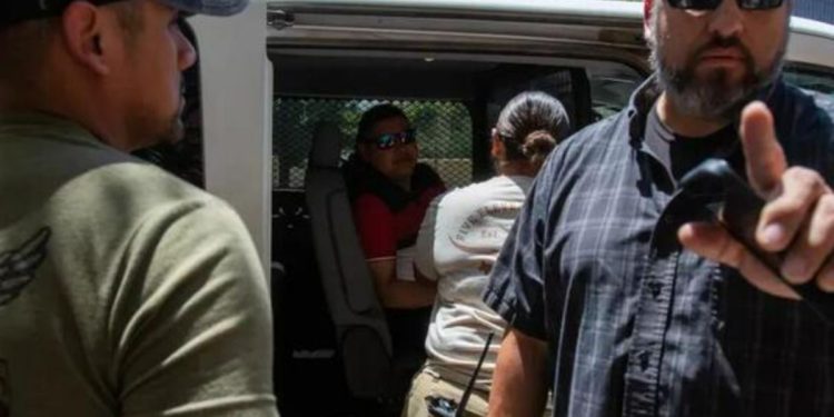 Venezuelan Man Apprehended in El Paso After Immigration Hearing As Courthouse Detentions Soar