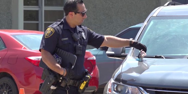 Texas girl, 9, dies after mom leaves her in hot car during 8-hour work shift, police say