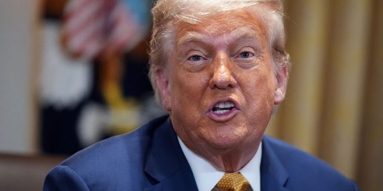 Trump Warns Iran of Renewed Strikes on Nuclear Sites